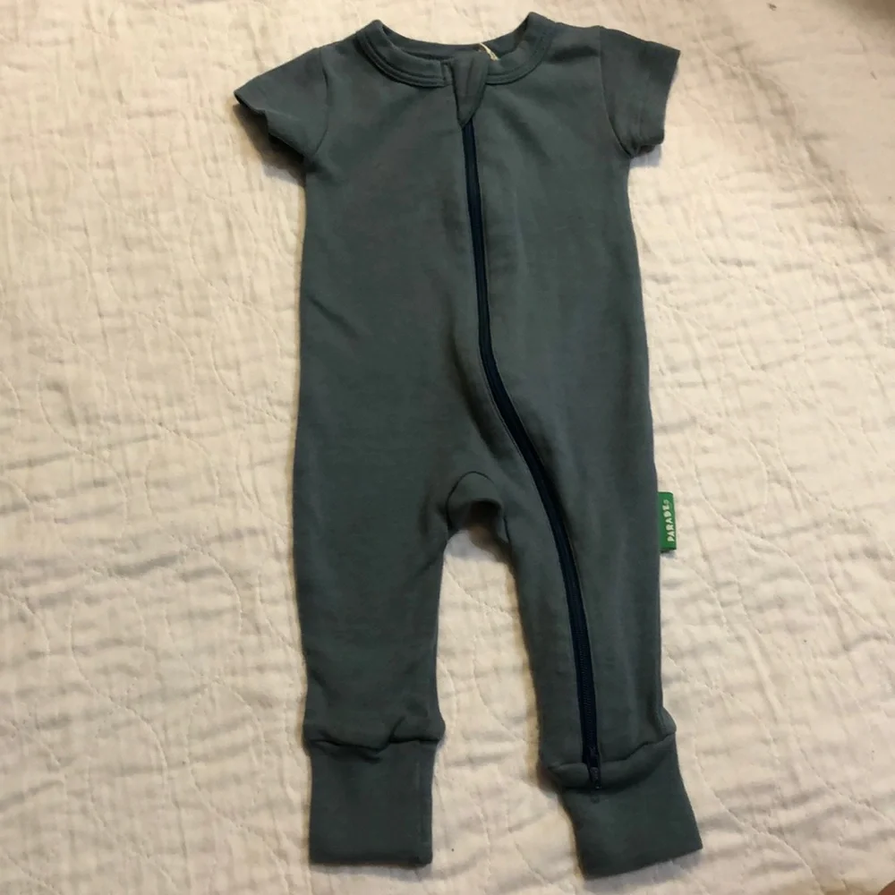 Kids One Piece in Dark Gray - Picture 1 of 4